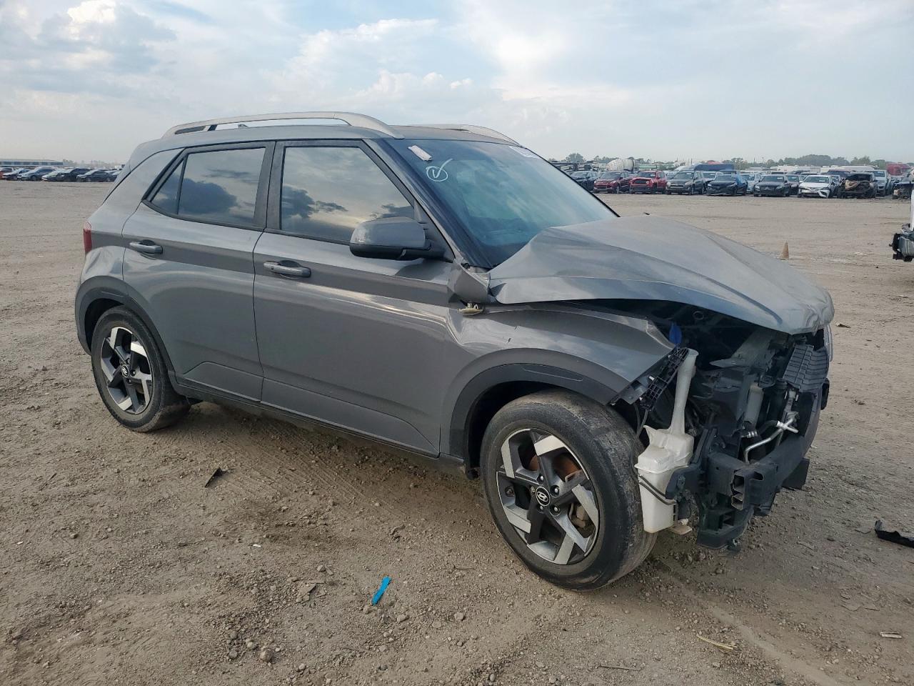 2021 Hyundai Venue Sel - Фото 4