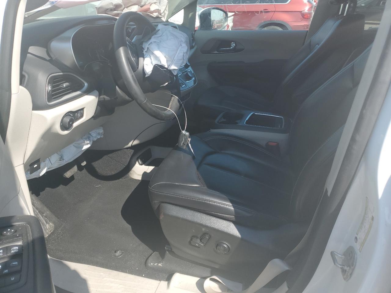 2023 Chrysler Pacifica Touring L - Фото 7