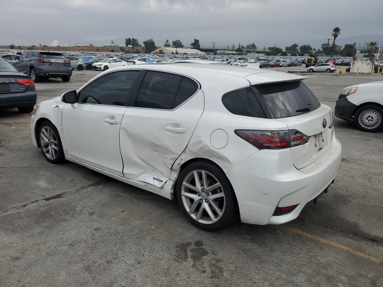2014 Lexus Ct 200 - Фото 2