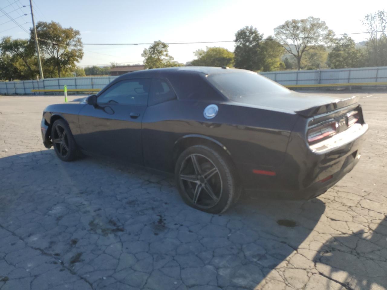 2018 Dodge Challenger Sxt - Фото 2
