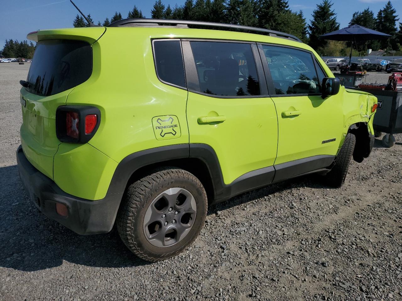 2017 Jeep Renegade Sport - Image 3