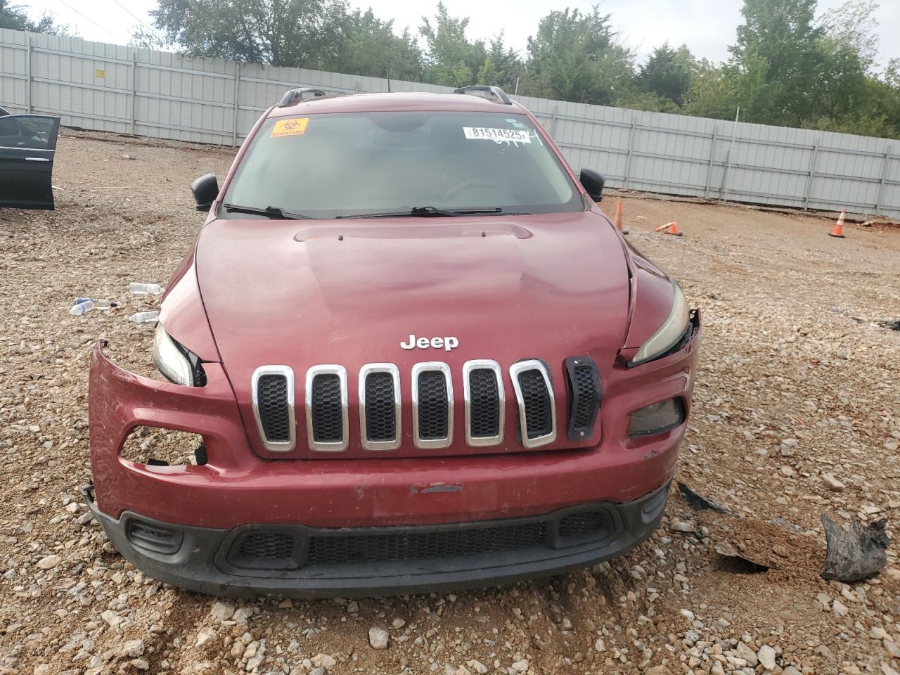 2015 Jeep Cherokee Sport - Image 5