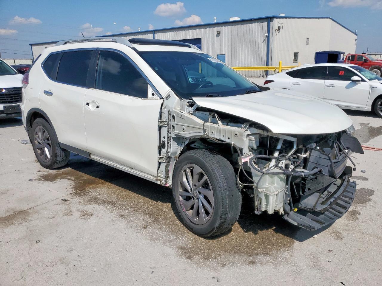 2016 Nissan Rogue S - Фото 4