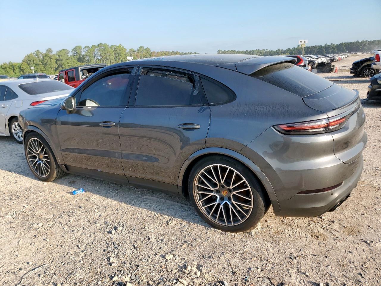 2023 Porsche Cayenne Coupe - Image 2