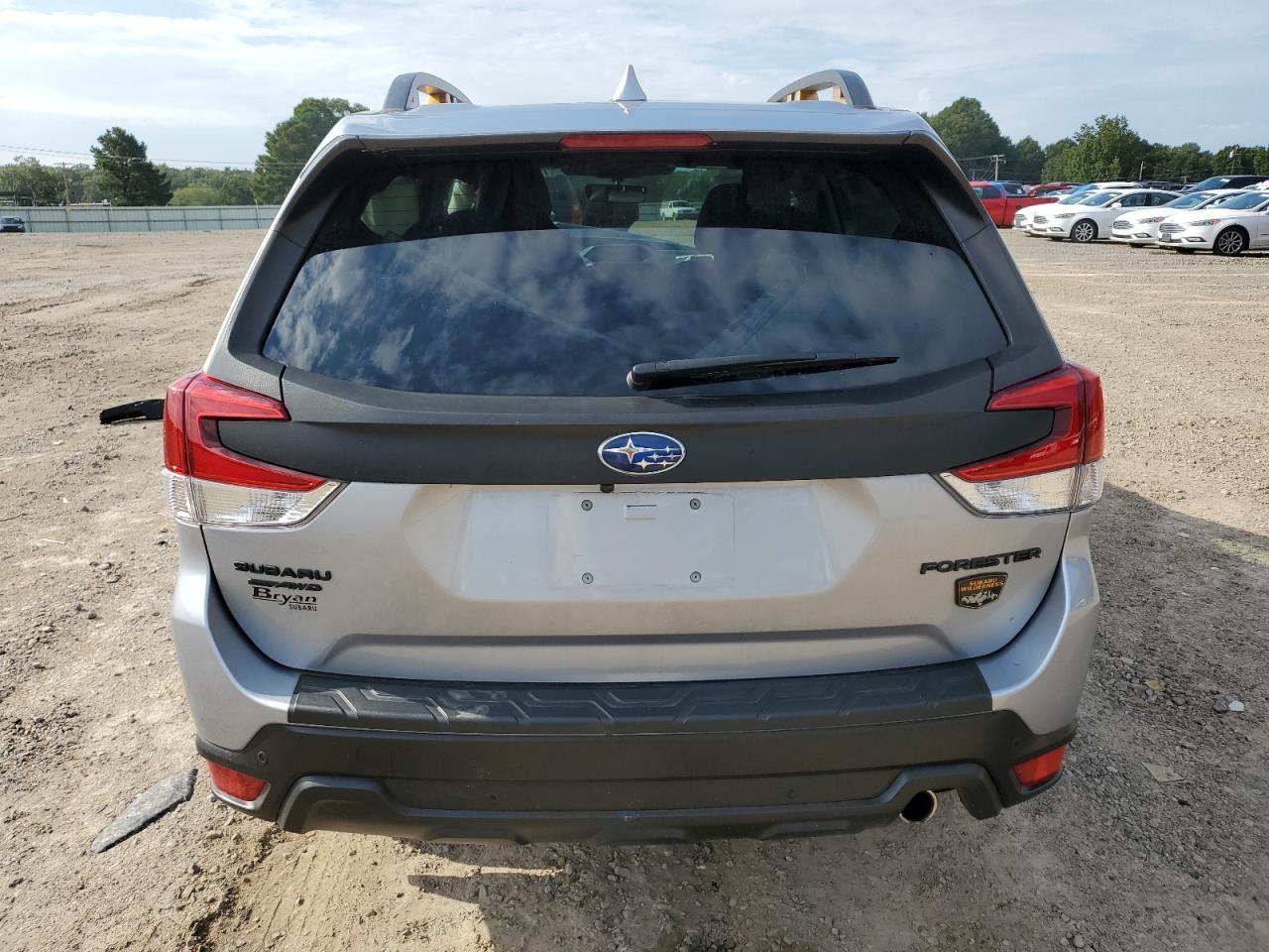 2022 Subaru Forester Wilderness - Фото 6