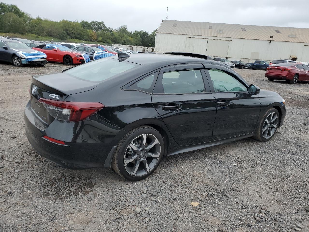 2025 Honda Civic Sport - Фото 3