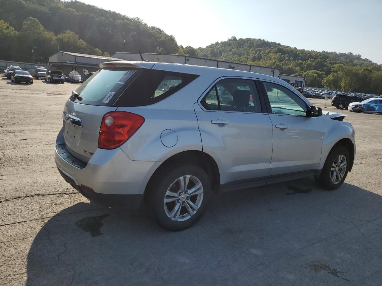 2012 Chevrolet Equinox Ls - Фото 3