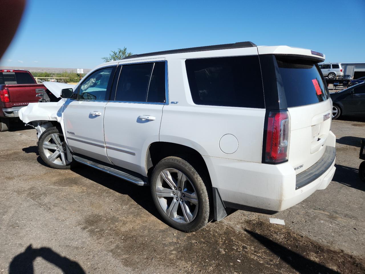 2020 GMC Yukon Slt - Фото 2