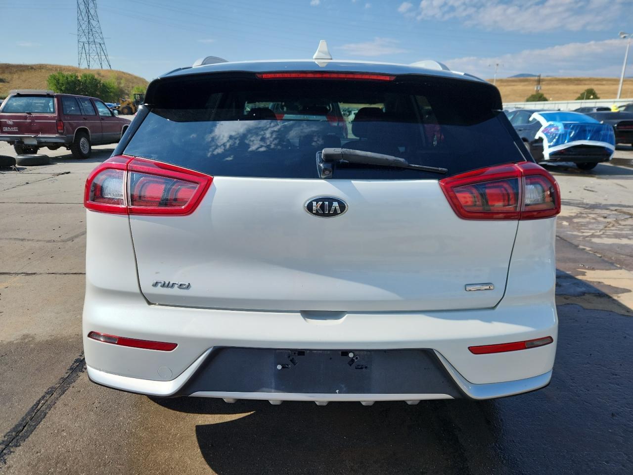 2017 Kia Niro Ex - Image 6