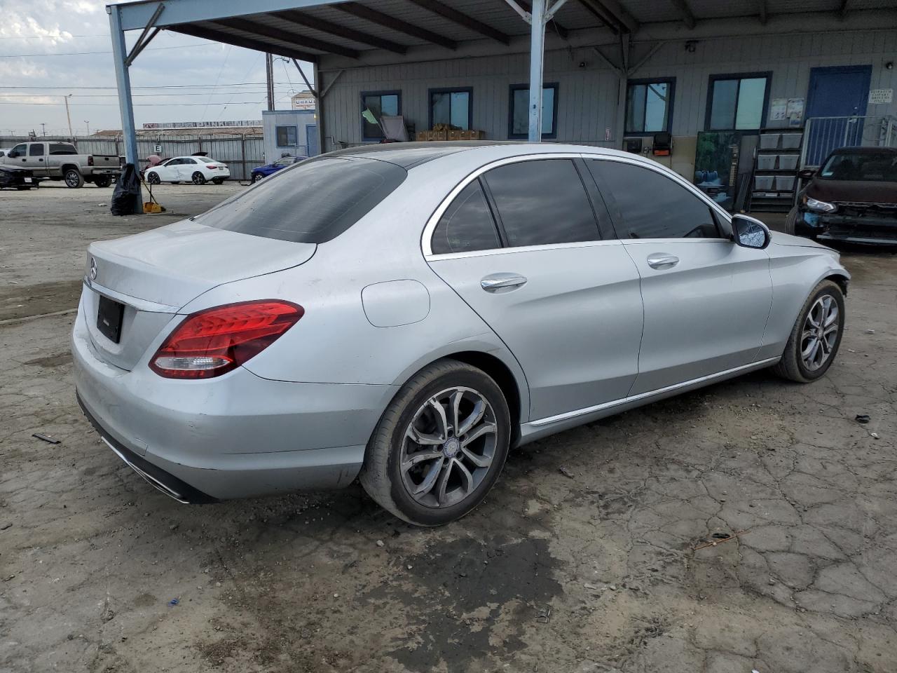 2016 Mercedes-Benz C 300 - Image 3