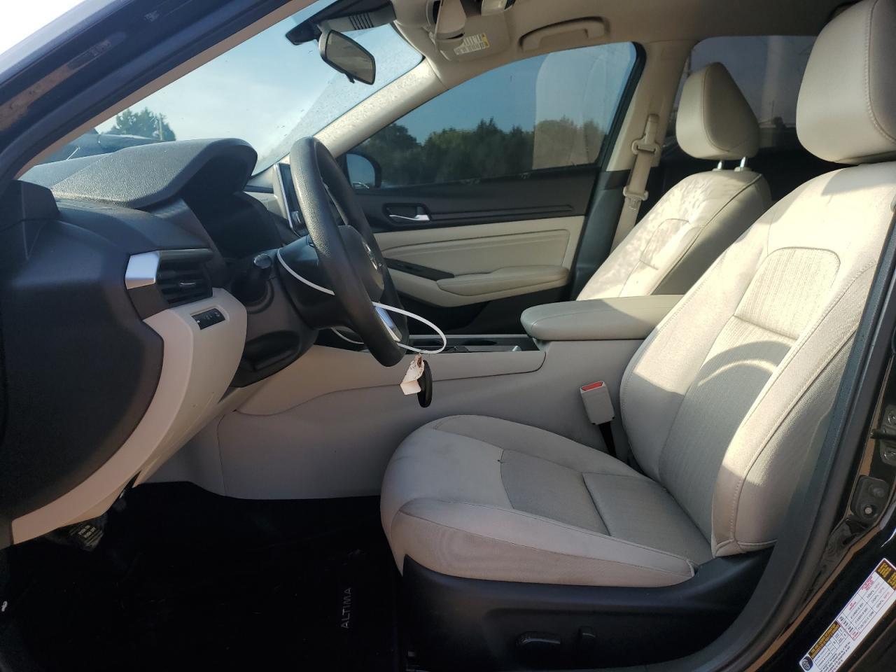 2020 Nissan Altima S - Фото 7