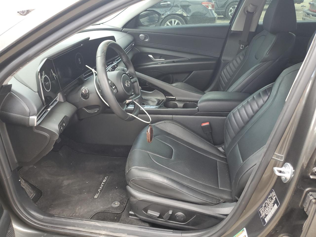 2024 Hyundai Elantra Limited - Image 7