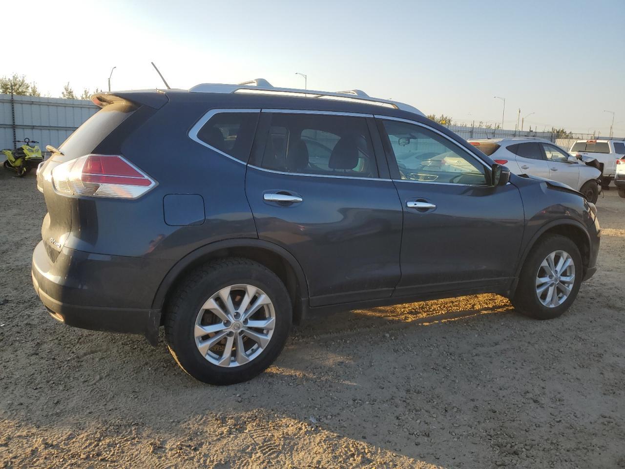 2016 Nissan Rogue S - Фото 3
