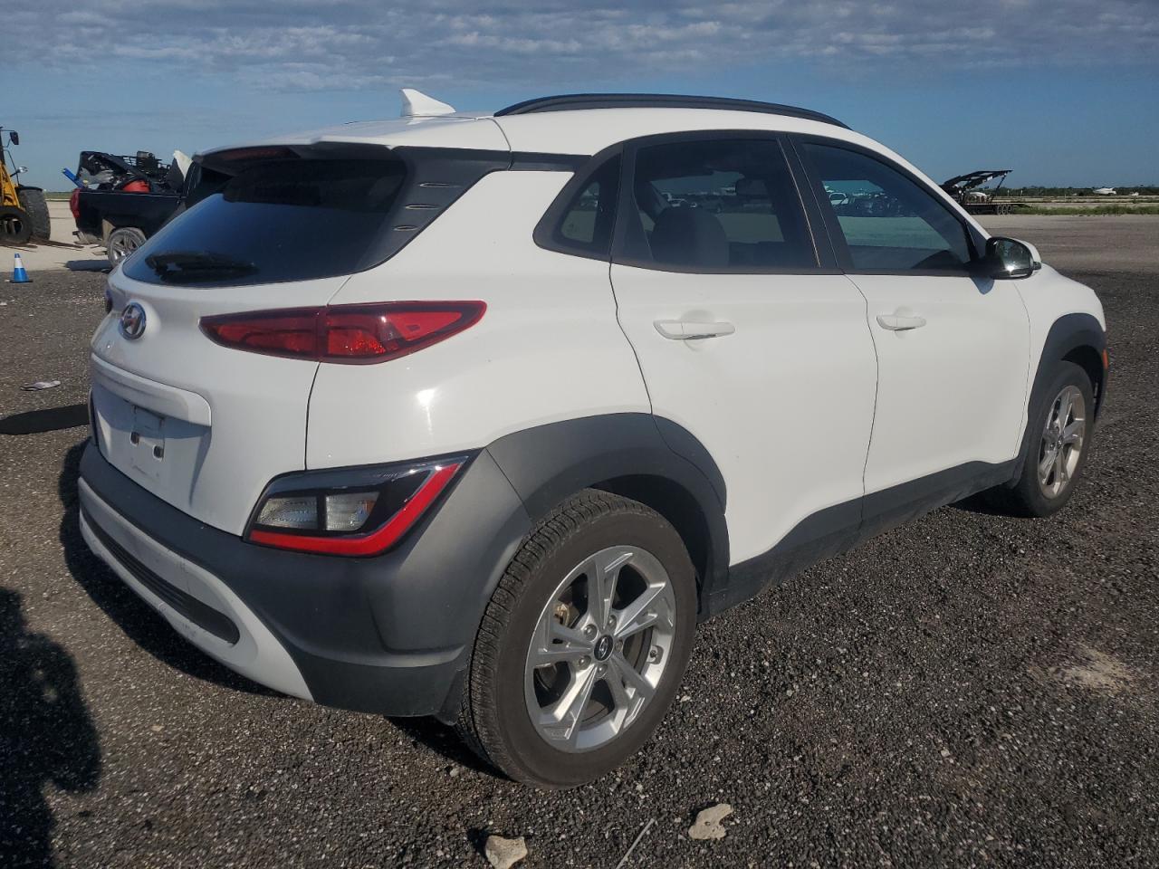 2022 Hyundai Kona Sel - Фото 3