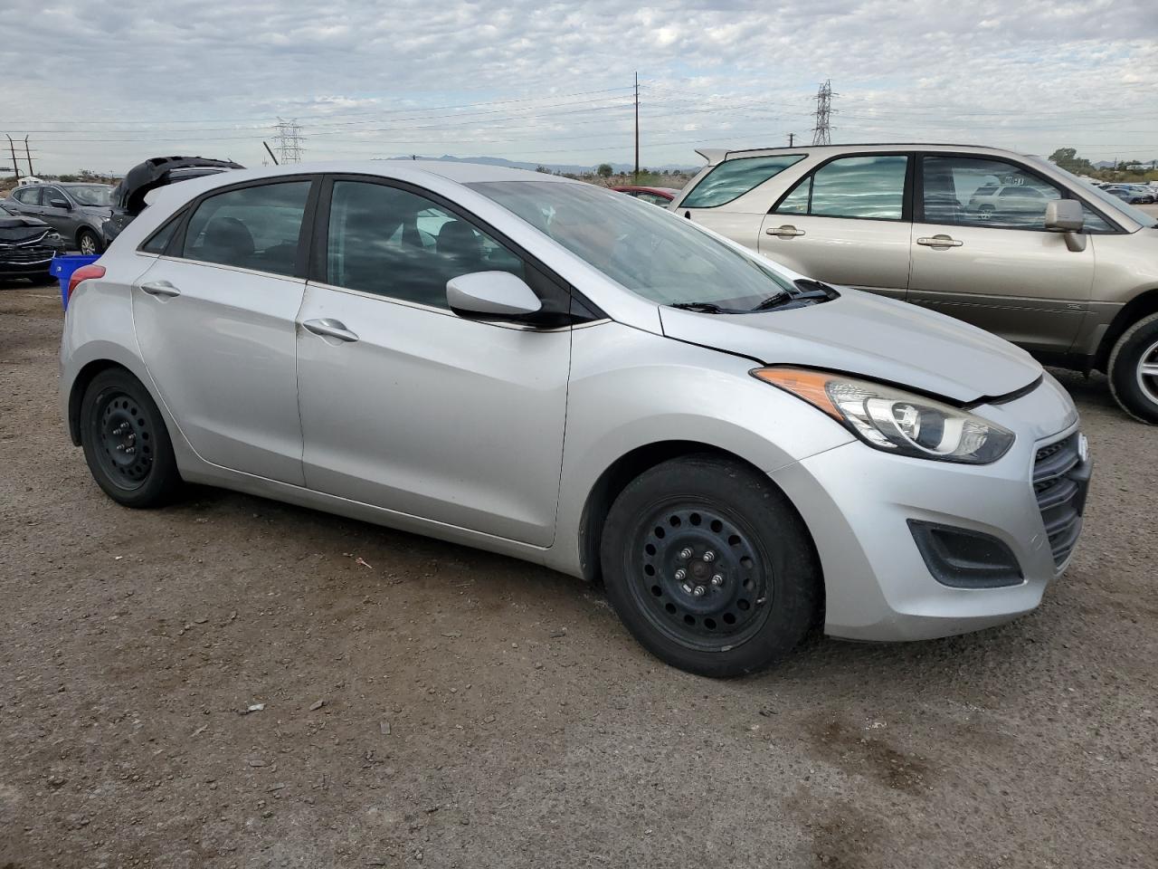 2016 Hyundai Elantra Gt - Фото 4
