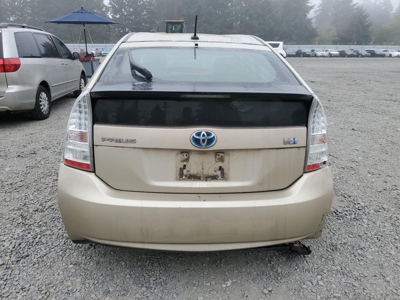 2010 Toyota Prius - Image 6