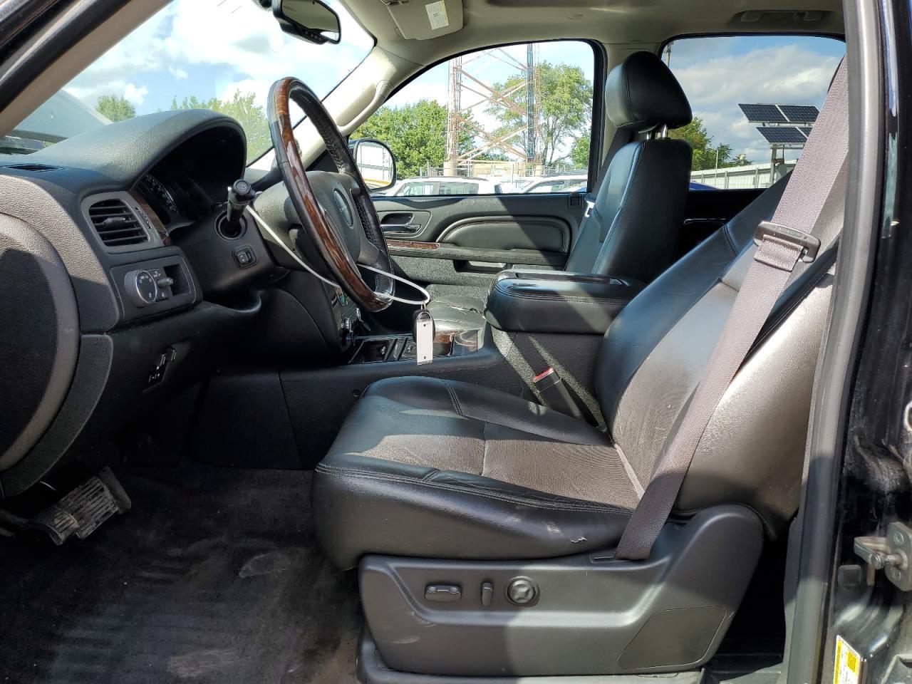 2014 GMC Yukon Denali - Фото 7