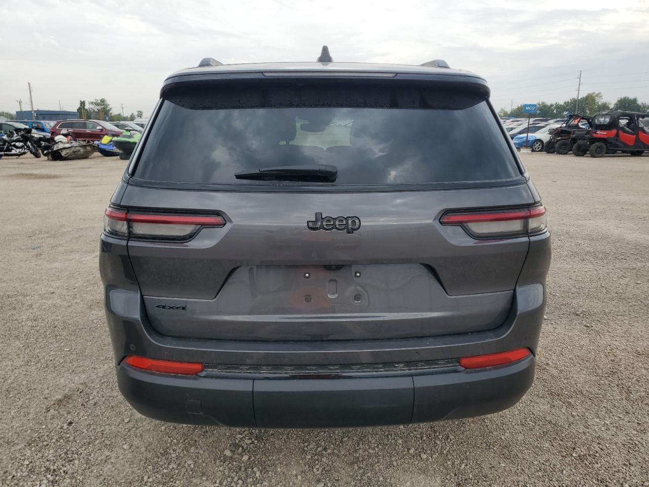 2024 Jeep Grand Cherokee L Laredo - Image 6