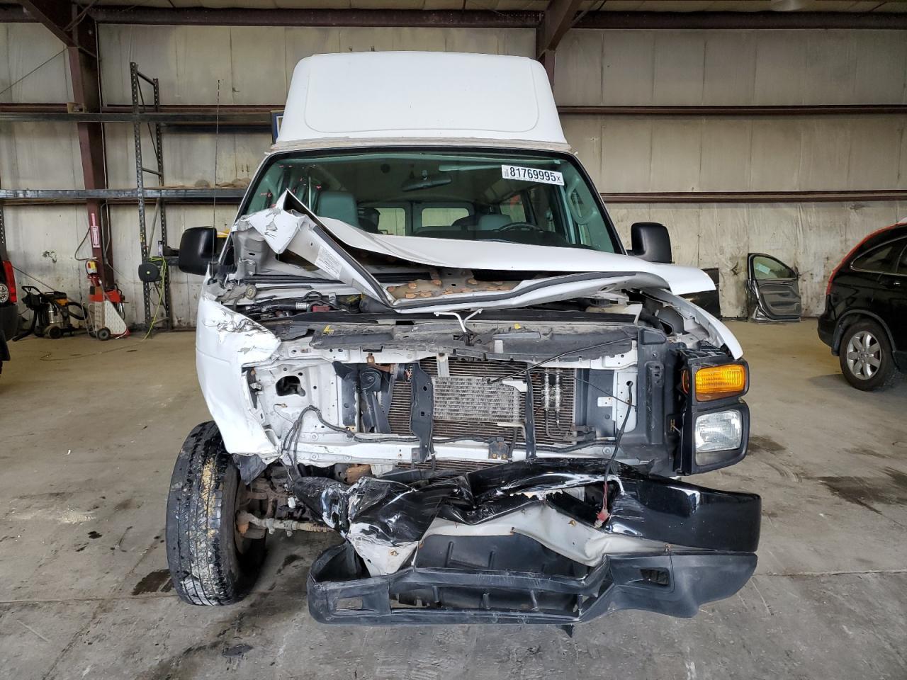 2014 Ford Econoline E150 Van - Image 5