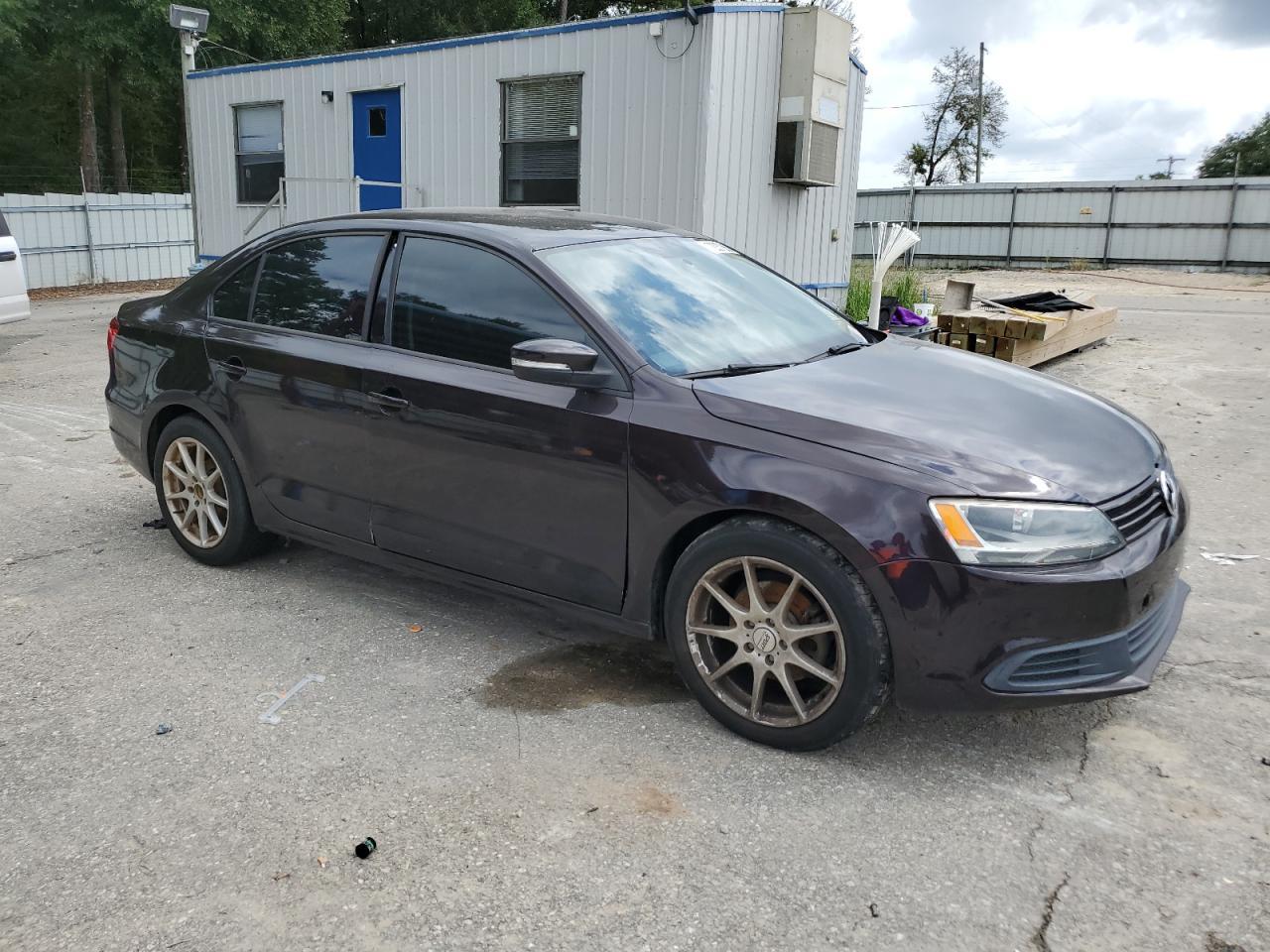 2012 Volkswagen Jetta Se - Фото 4