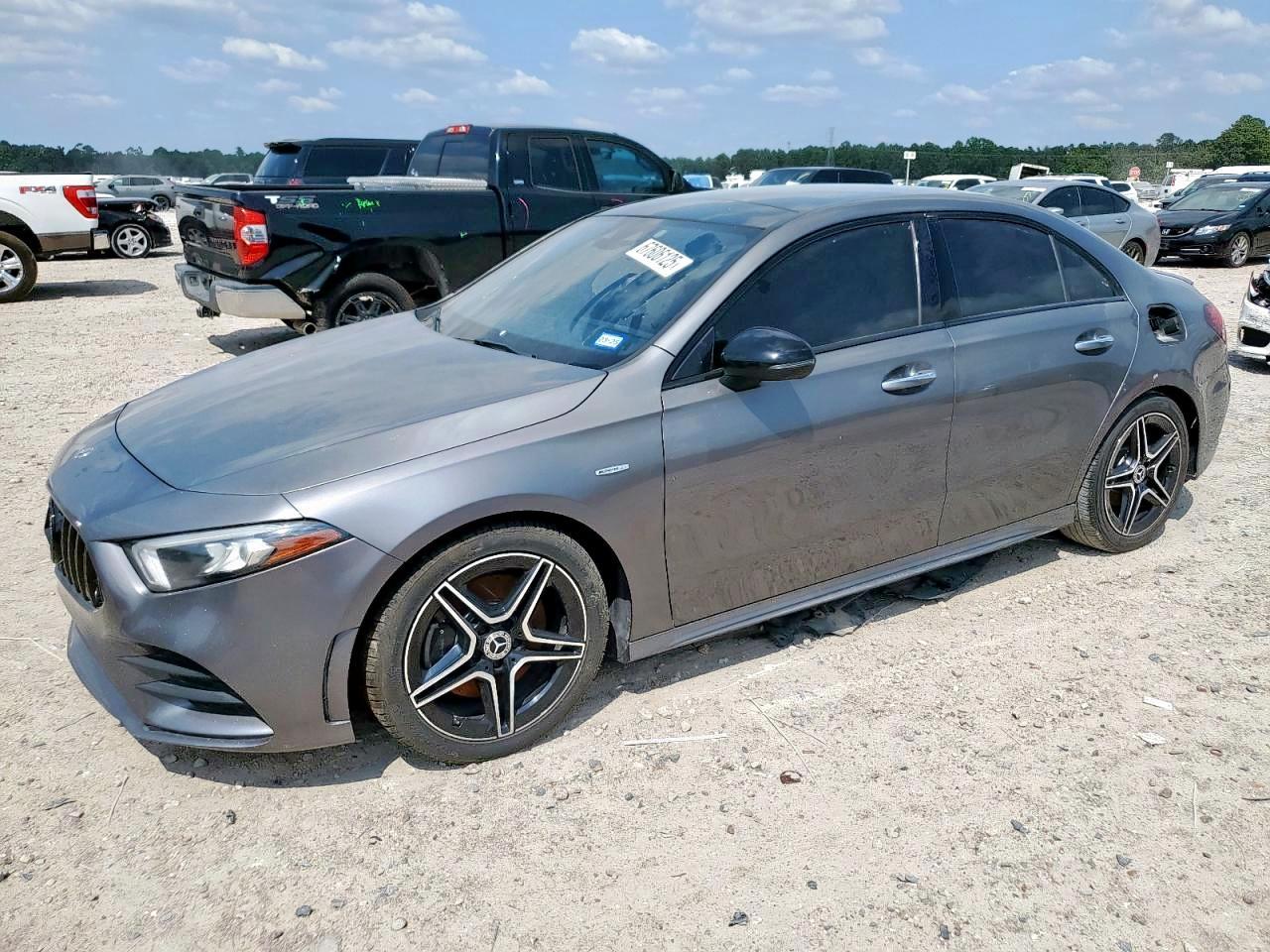 2019 Mercedes-Benz A 220