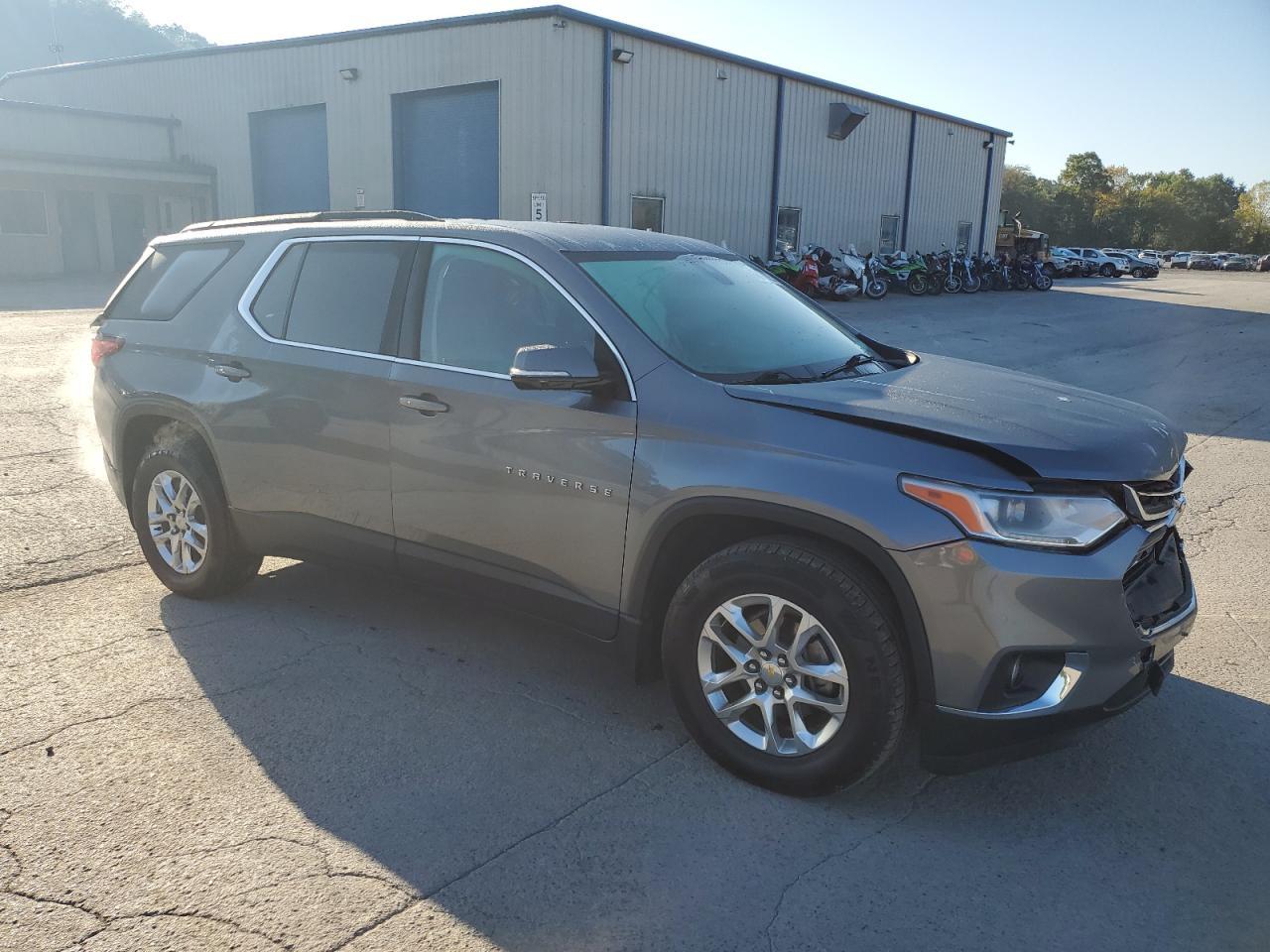 2020 Chevrolet Traverse Lt - Image 4