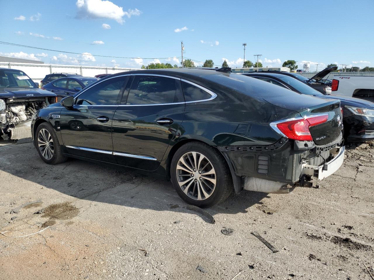 2017 Buick Lacrosse Essence - Фото 2