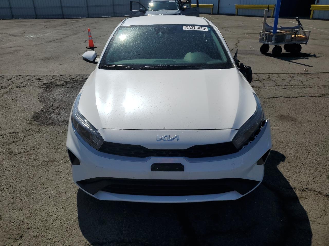 2022 Kia Forte Fe - Фото 5