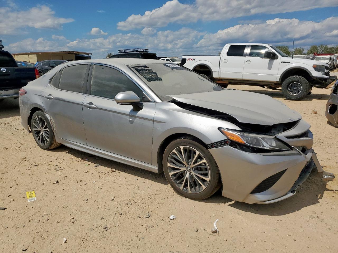 2019 Toyota Camry L - Image 4