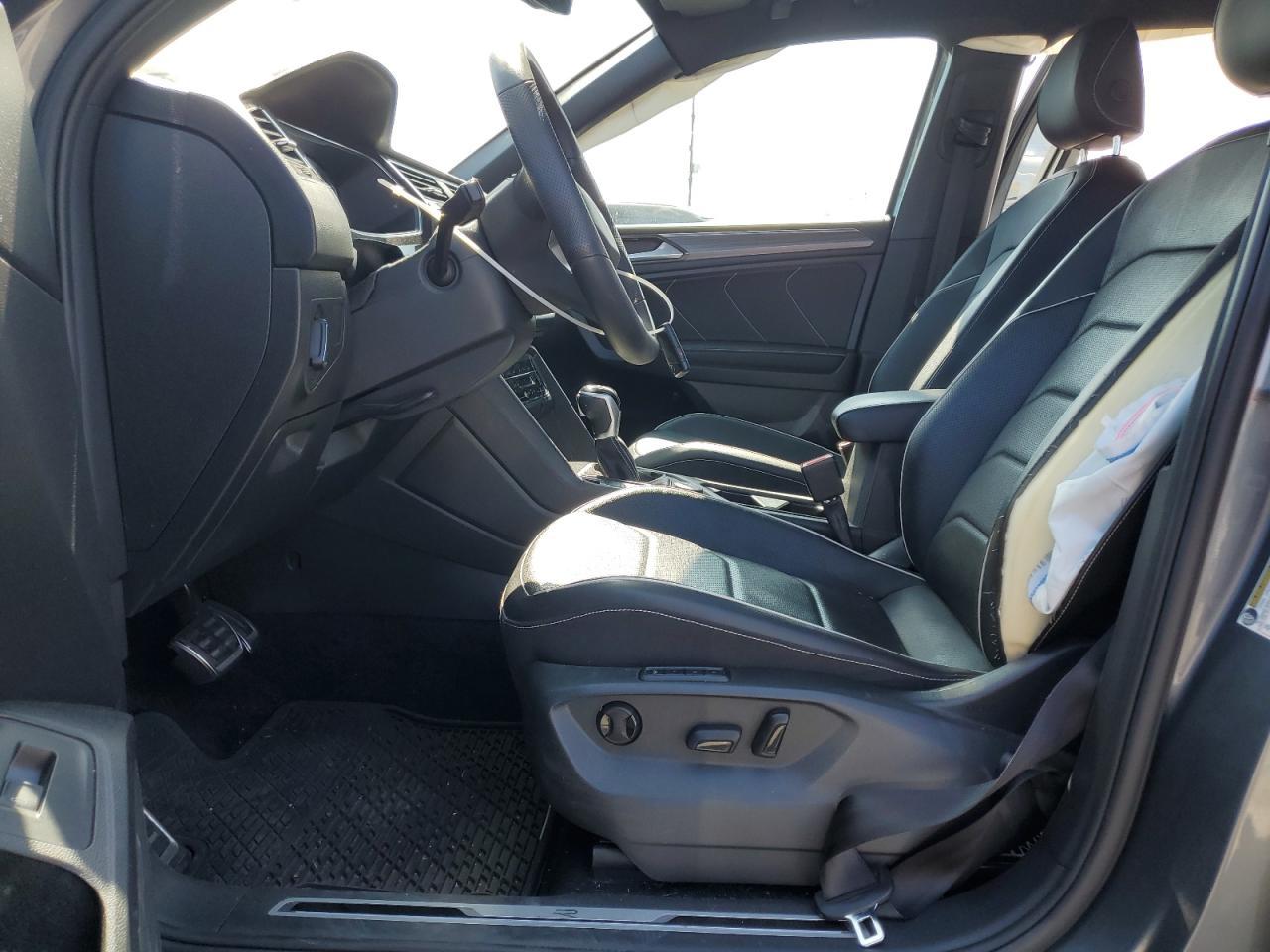 2022 Volkswagen Tiguan Sel R-Line - Фото 7