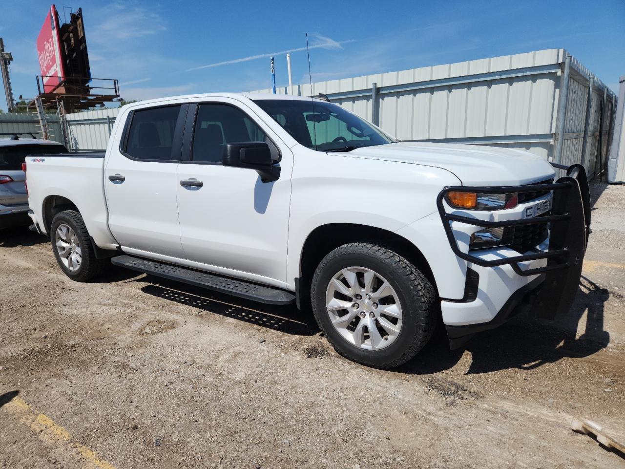 2019 Chevrolet Silverado K1500 Custom - Image 4