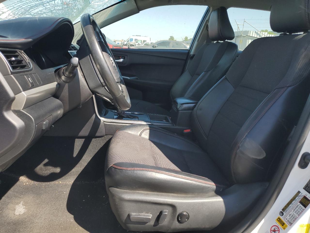 2017 Toyota Camry Le - Фото 7