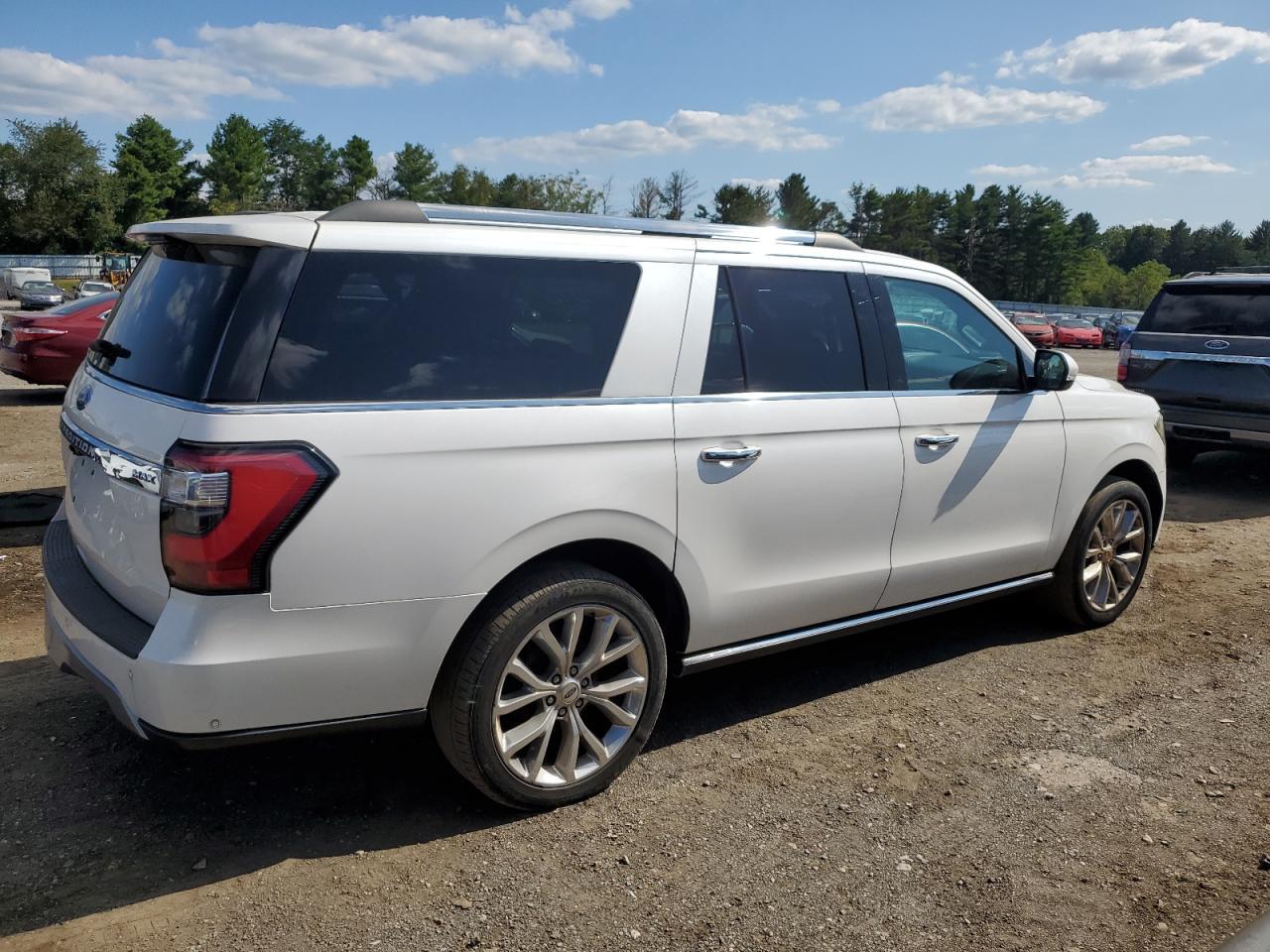 2018 Ford Expedition Max Limited - Image 3