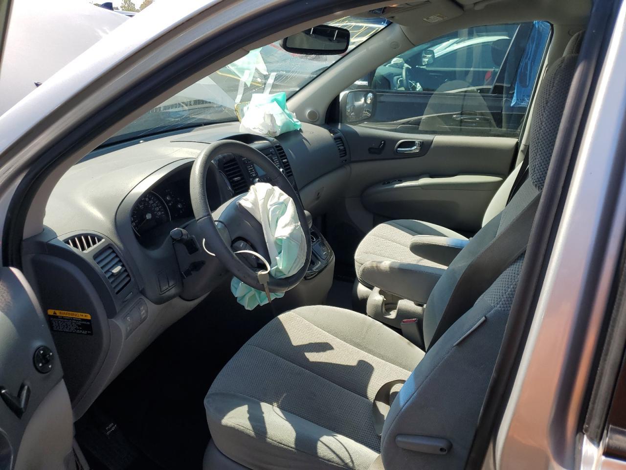 2012 Kia Sedona Ex - Фото 7