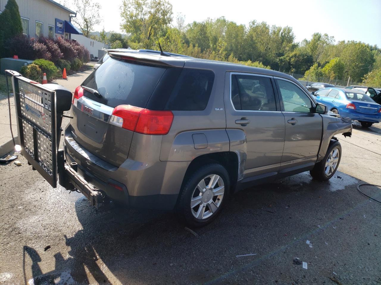 2011 GMC Terrain Sle - Фото 3