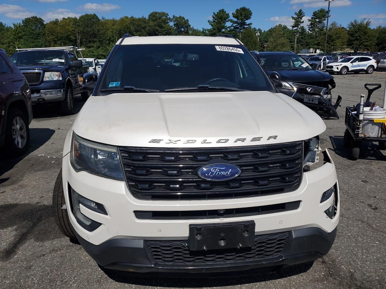 2016 Ford Explorer Sport - Image 5