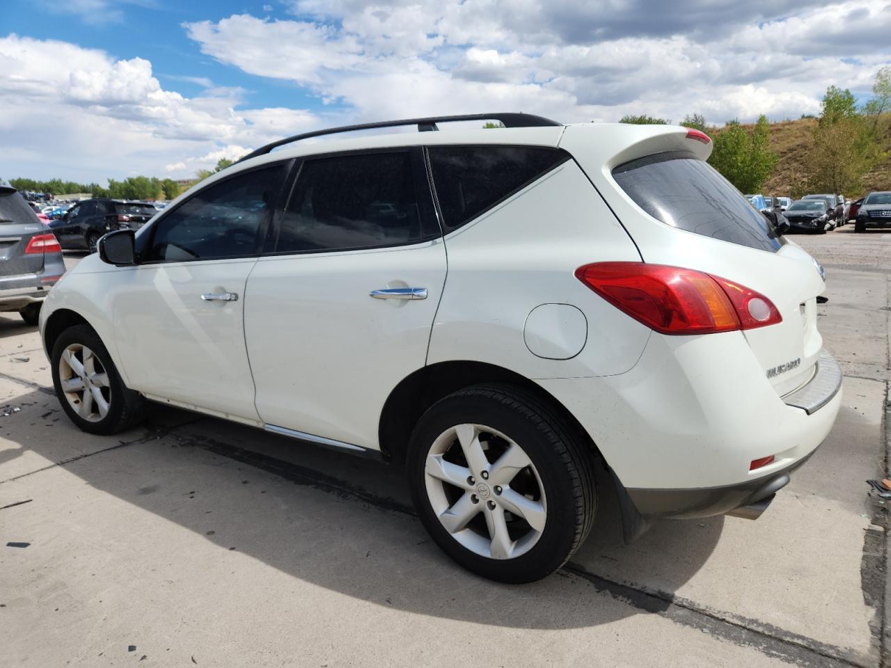 2009 Nissan Murano S - Фото 2