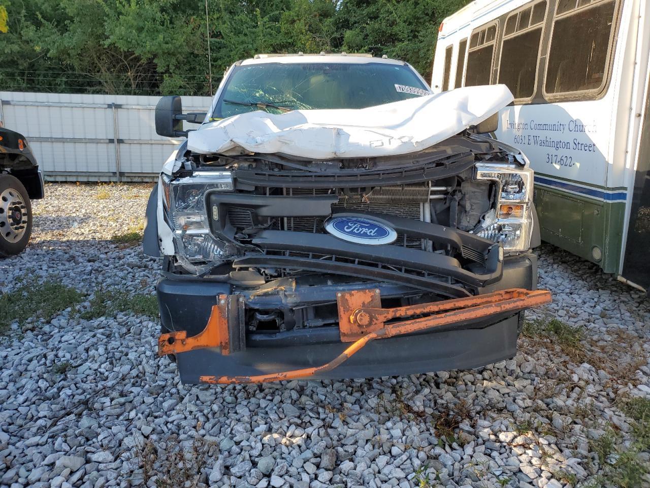 2021 Ford F550 Super Duty - Фото 5