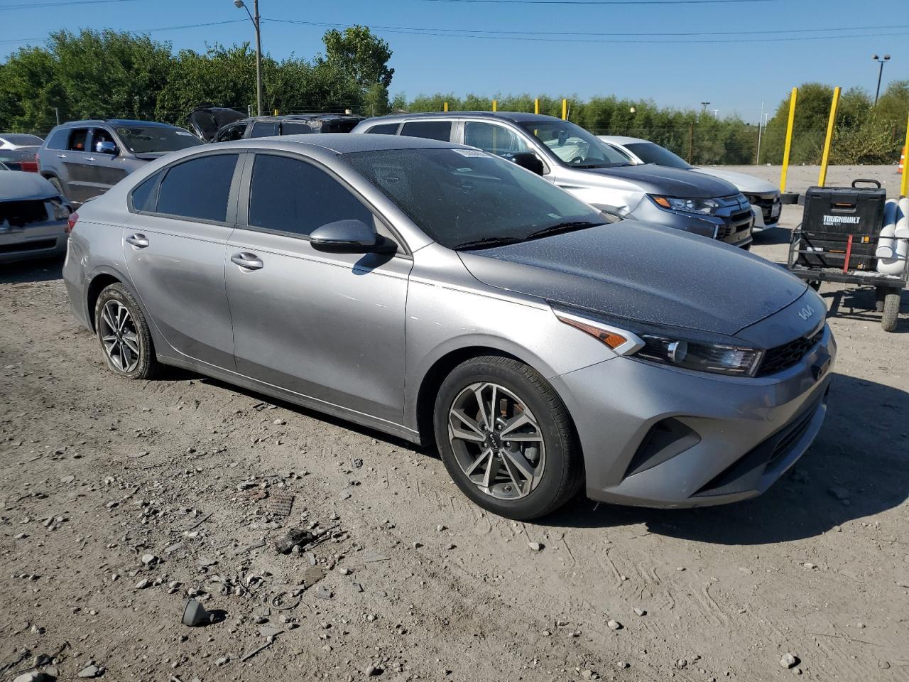 2023 Kia Forte Lx - Image 4
