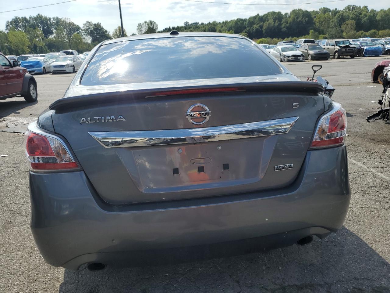 2015 Nissan Altima 2.5 - Image 6