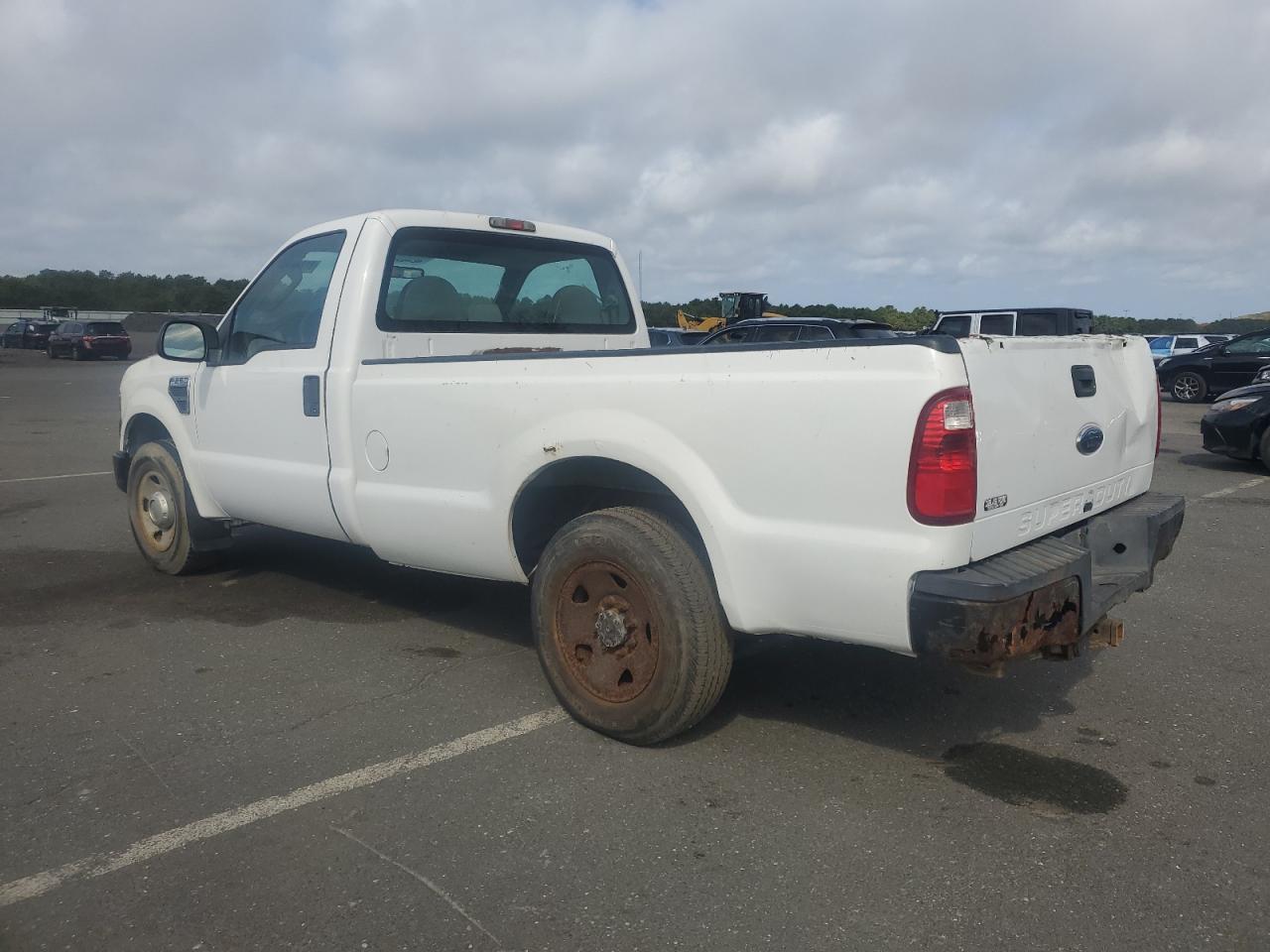 2008 Ford F250 Super Duty - Image 2