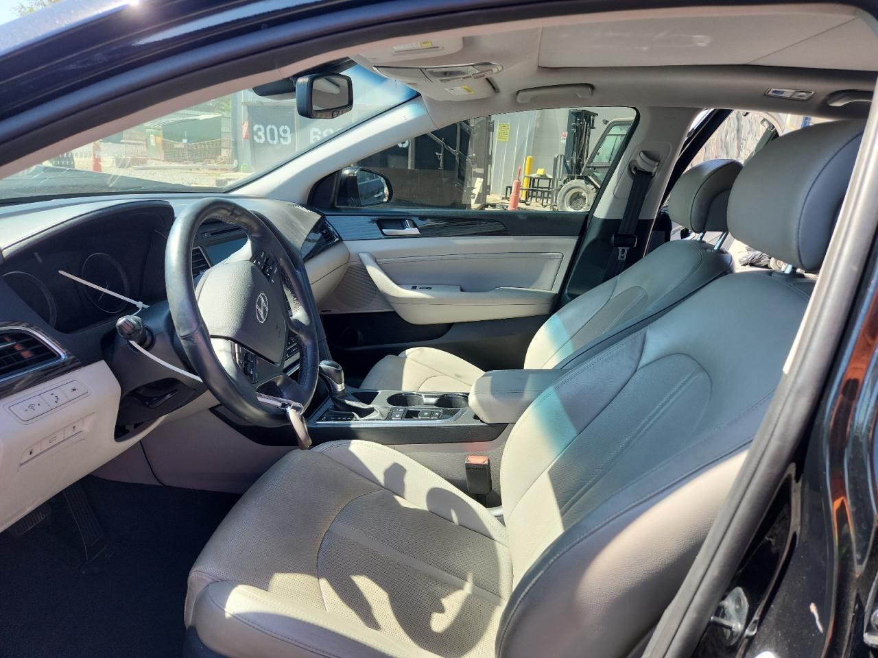 2015 Hyundai Sonata Sport - Image 7