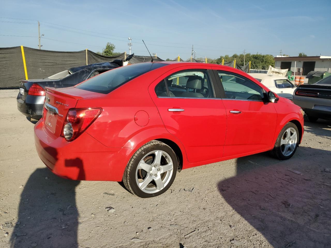 2015 Chevrolet Sonic Ltz - Фото 3