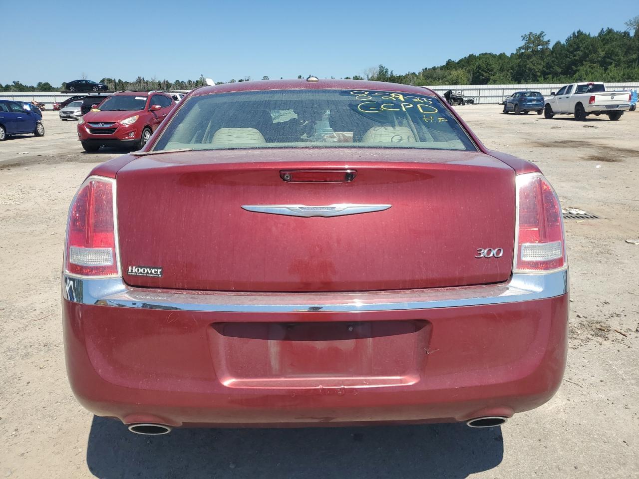 2014 Chrysler 300 - Image 6