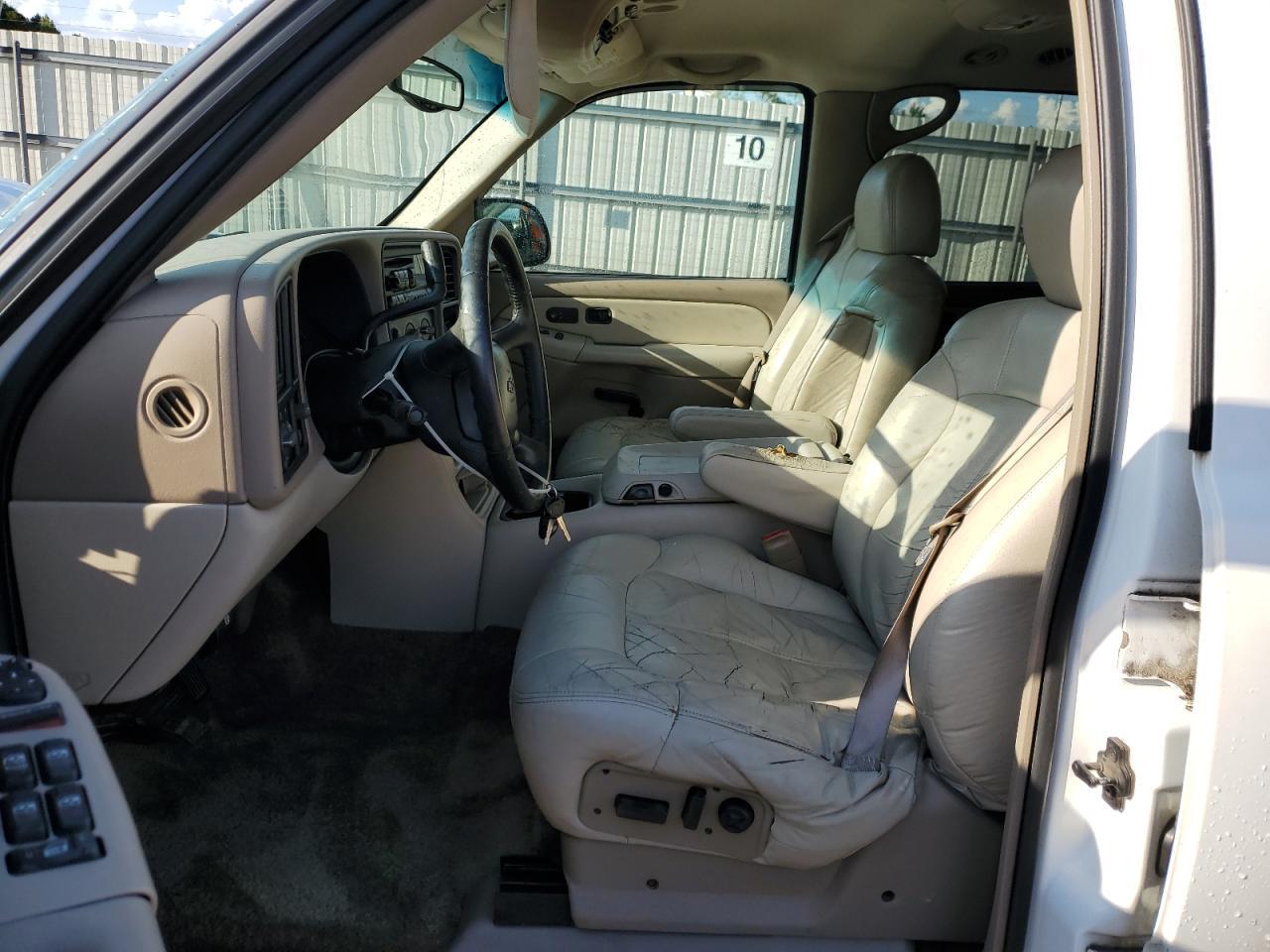 2001 Chevrolet Tahoe C1500 - Фото 7