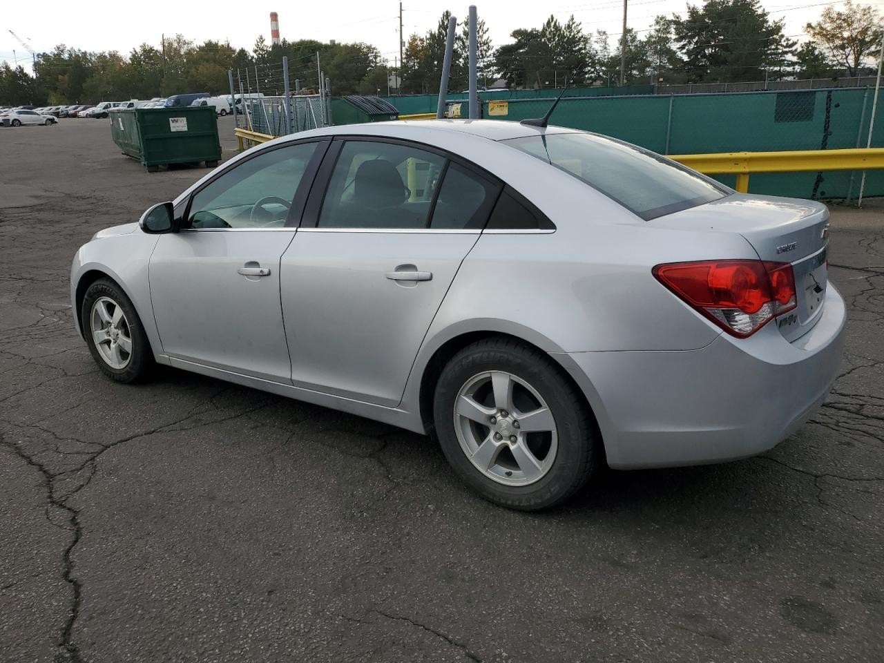 2013 Chevrolet Cruze Lt - Фото 2