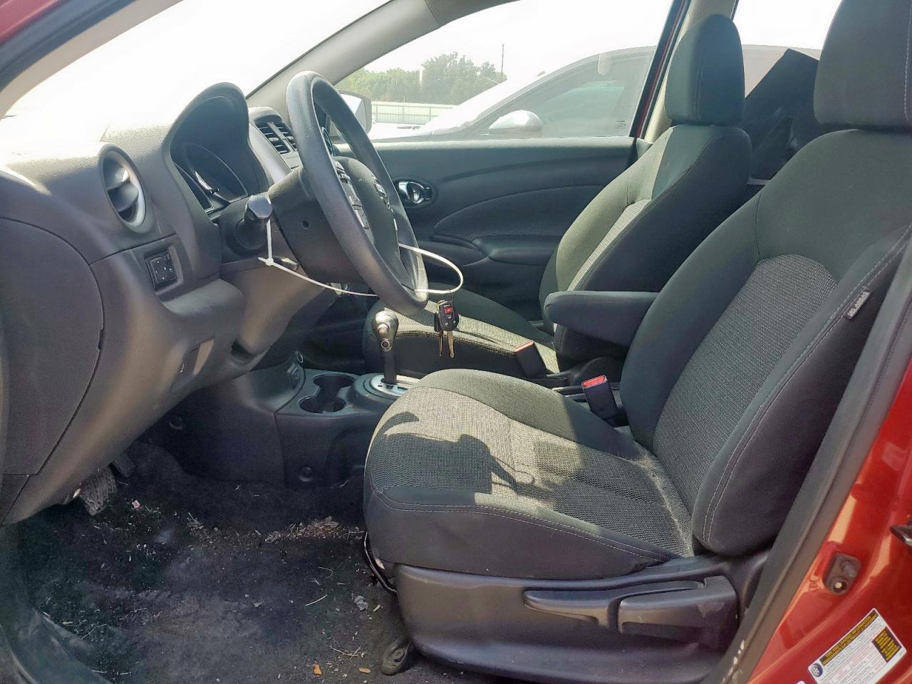 2019 Nissan Versa S - Фото 7