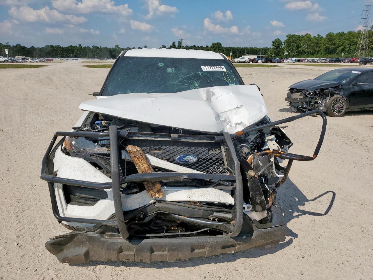 2021 Ford Explorer Police Interceptor - Image 5