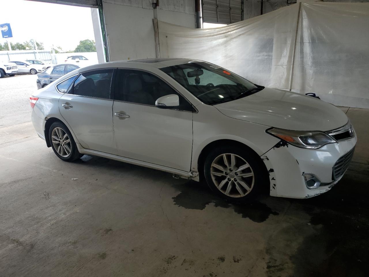2013 Toyota Avalon Base - Фото 4