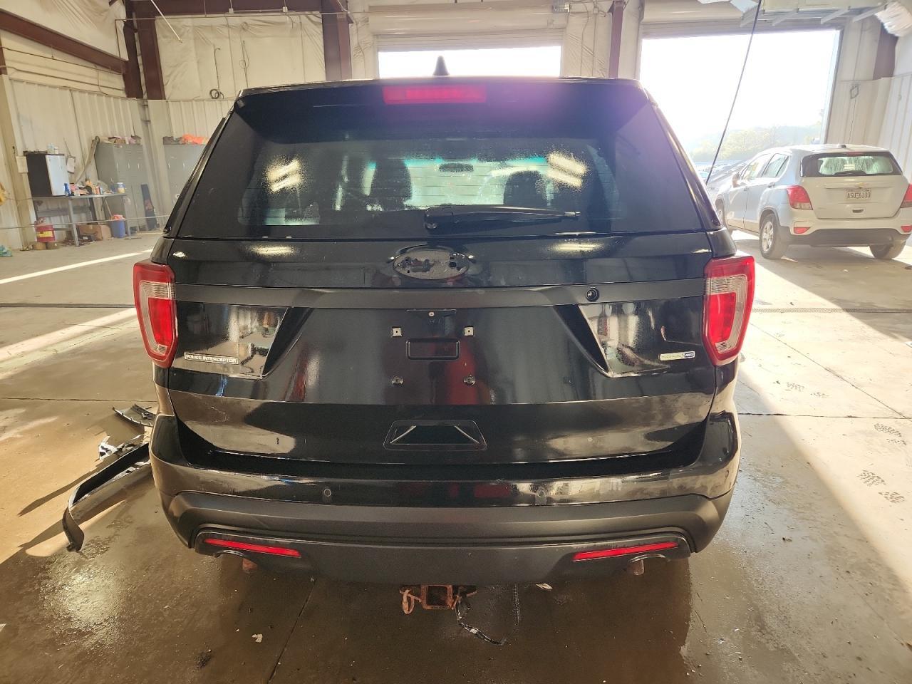 2016 Ford Explorer Police Interceptor - Фото 6